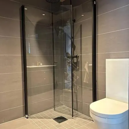 - Penthouse - In/out * هافيِلْ